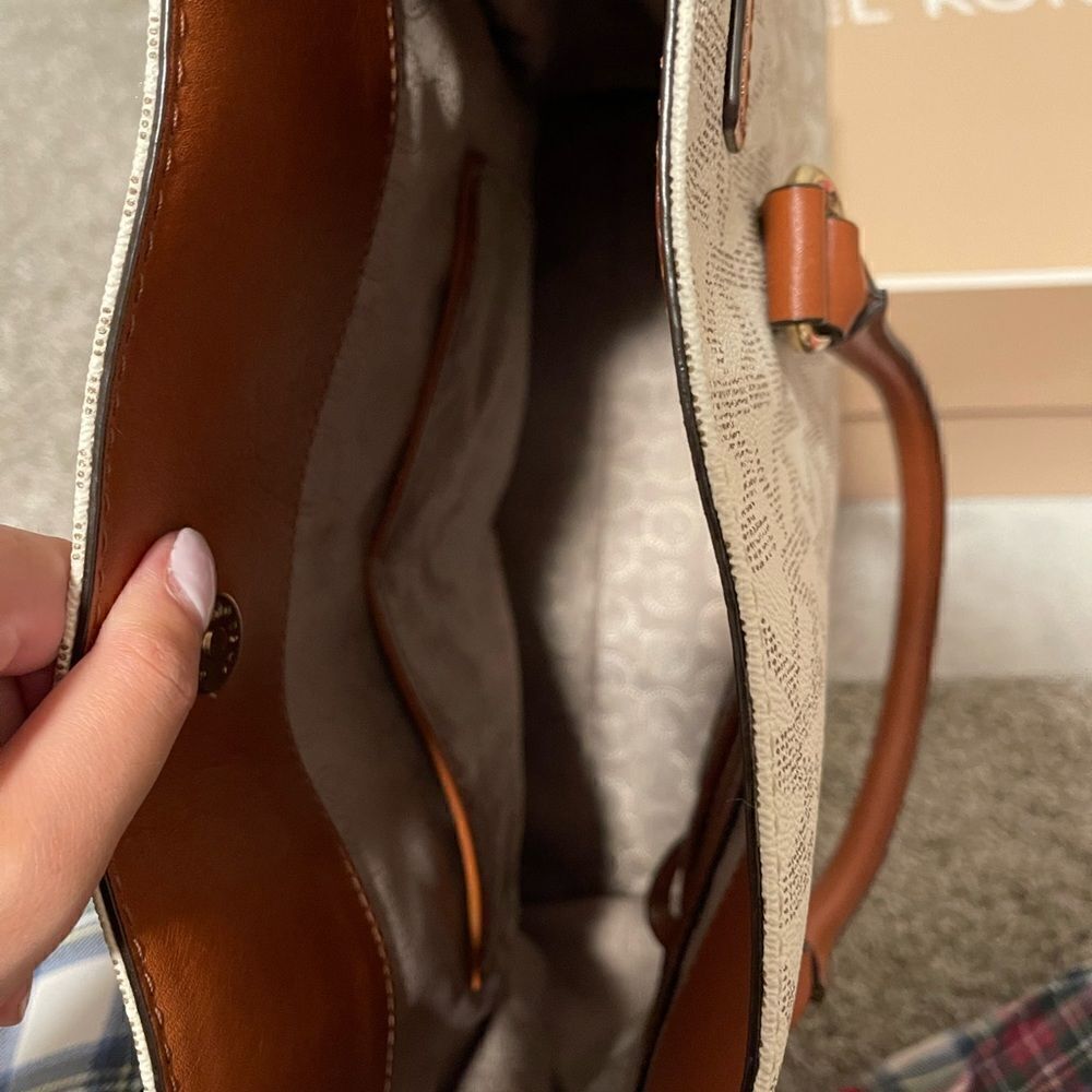Michael kors shoulder bag - Picture 5 of 6